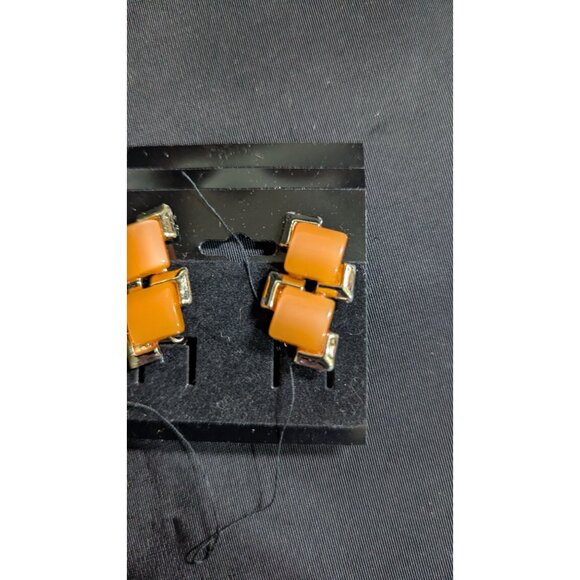 Vintage Gold-Tone & Orange Clip-On Earrings Retro Square Design Jewelry - Picture 3 of 6